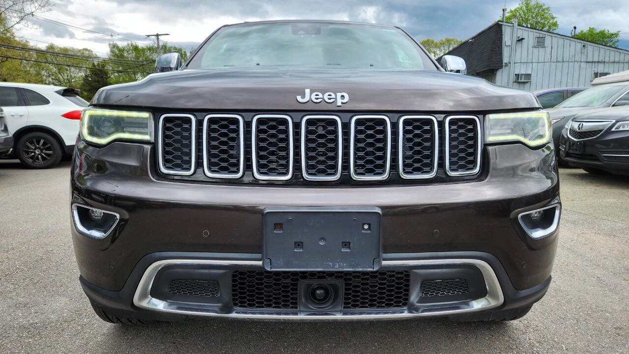Used 2017 Jeep Grand Cherokee Limited w/ Luxury Group II AWD/4WD image 5