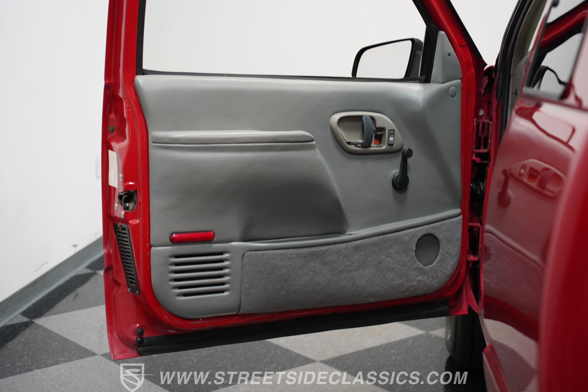 Used 1996 GMC Sierra 1500 2WD Extended Cab image 36