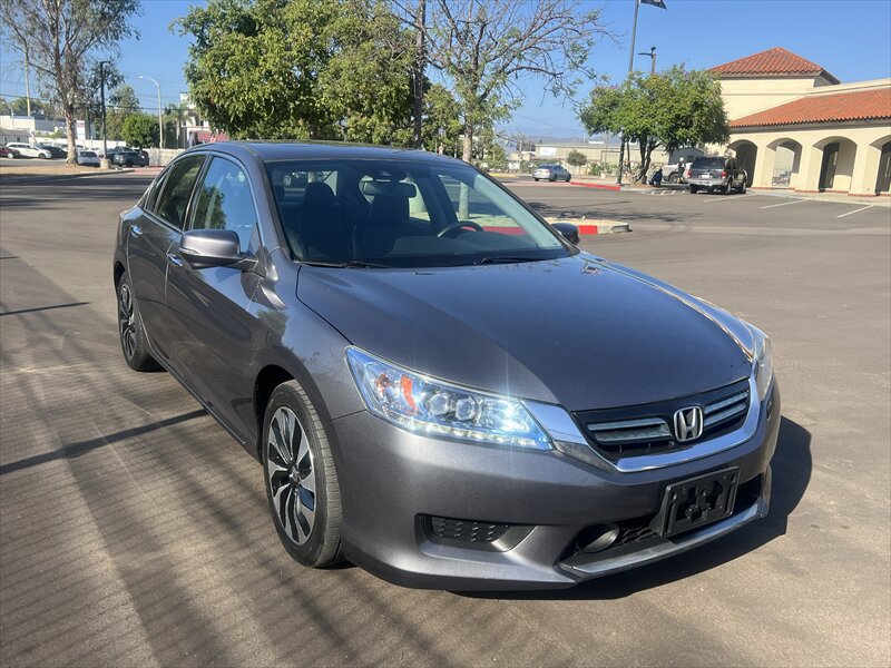 Used 2015 Honda Accord Touring image 14