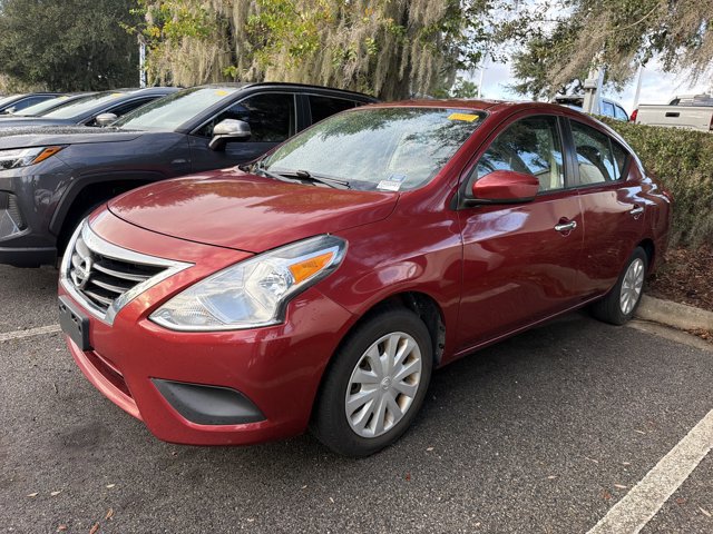 Used 2018 Nissan Versa SV FWD image 4