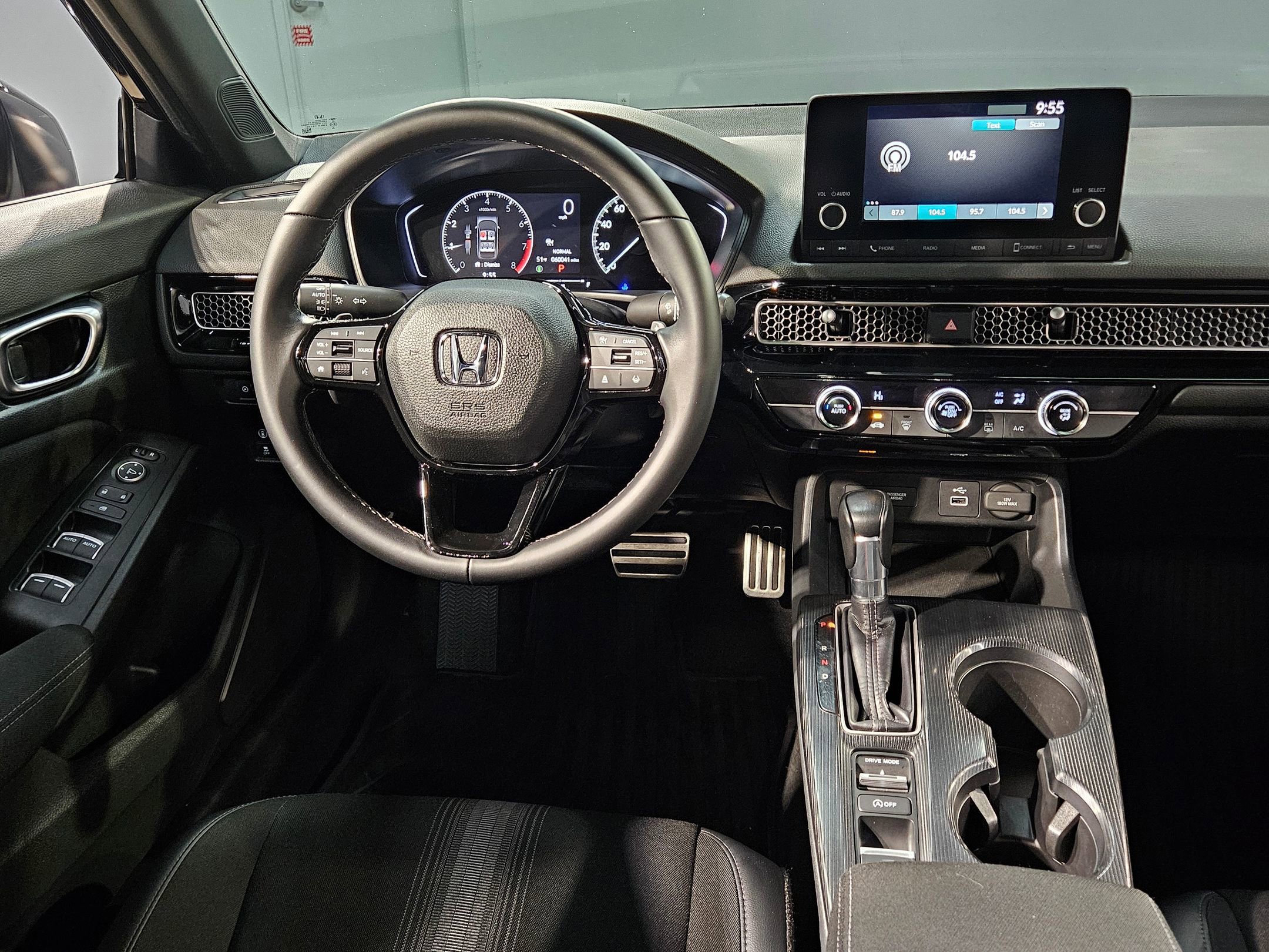 Used 2022 Honda Civic Sport image 9
