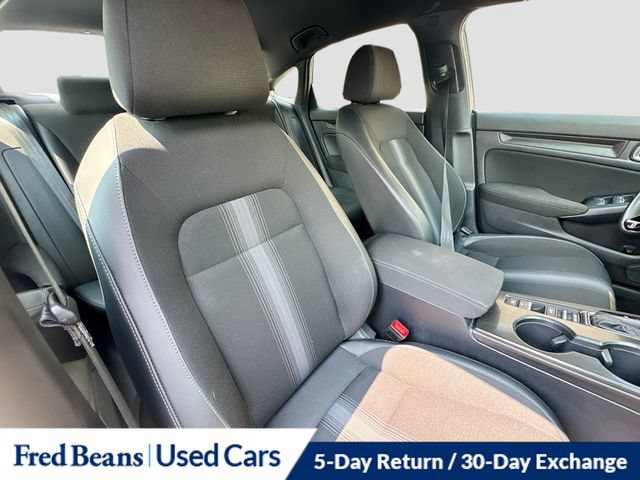 Used 2025 Honda Civic Sport image 31