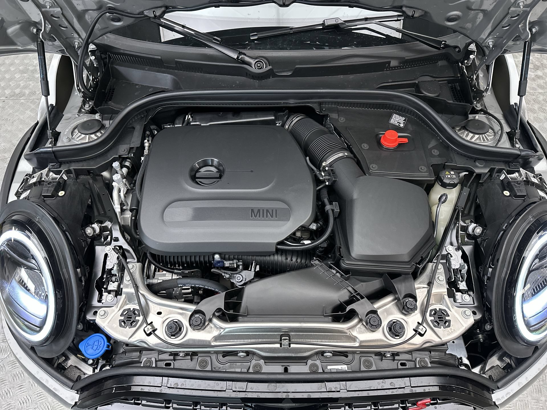 Used 2026 MINI Cooper S FWD image 28