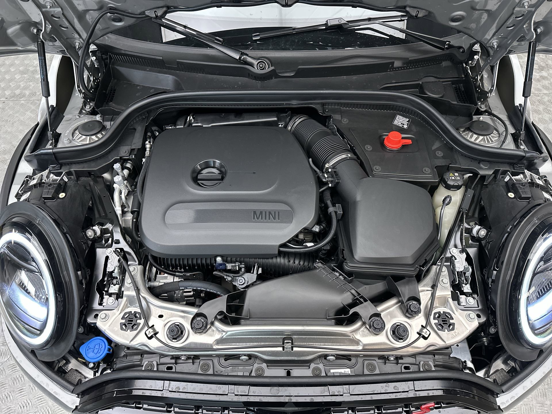 Used 2026 MINI Cooper S FWD image 28