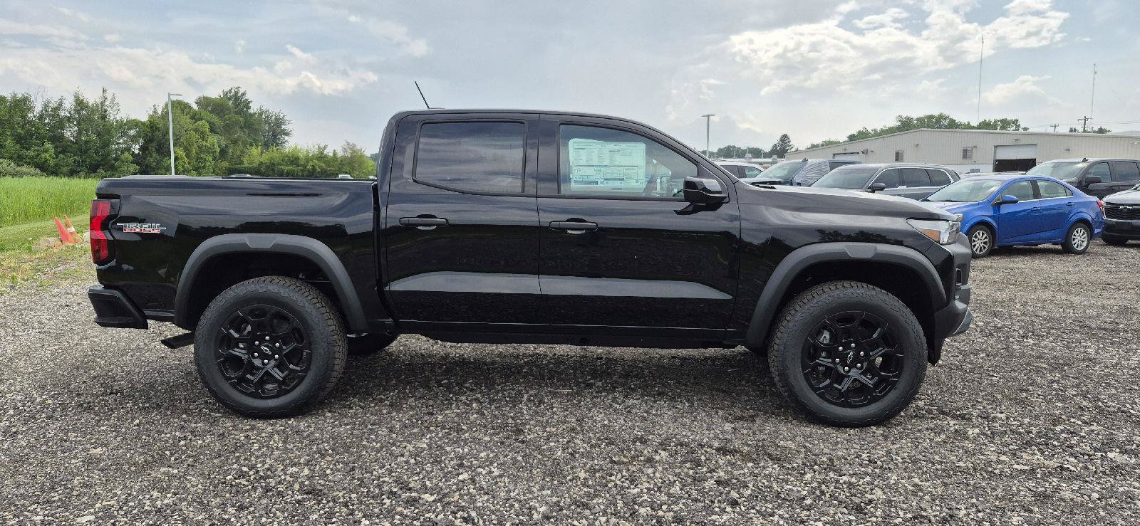 New 2026 Chevrolet Colorado Trail Boss AWD/4WD image 4