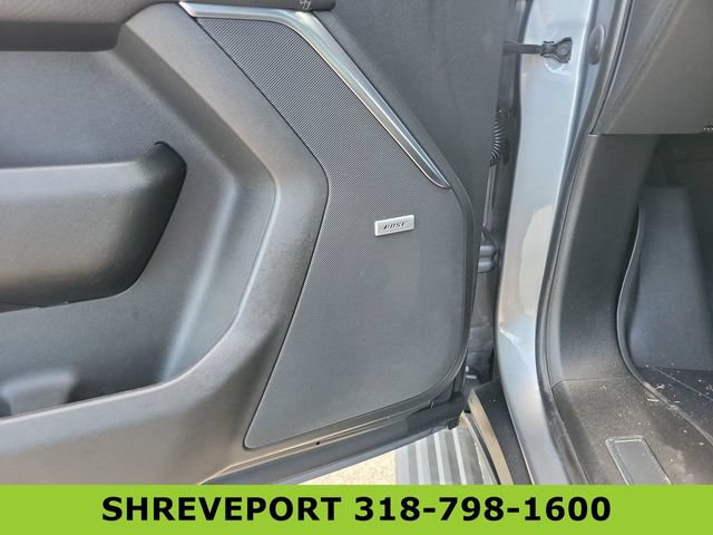 Used 2022 GMC Yukon Denali w/ Denali Ultimate Package AWD/4WD image 25