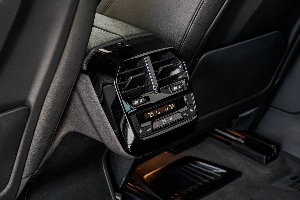 Used 2025 BMW iX xDrive50 w/ Premium Package image 20