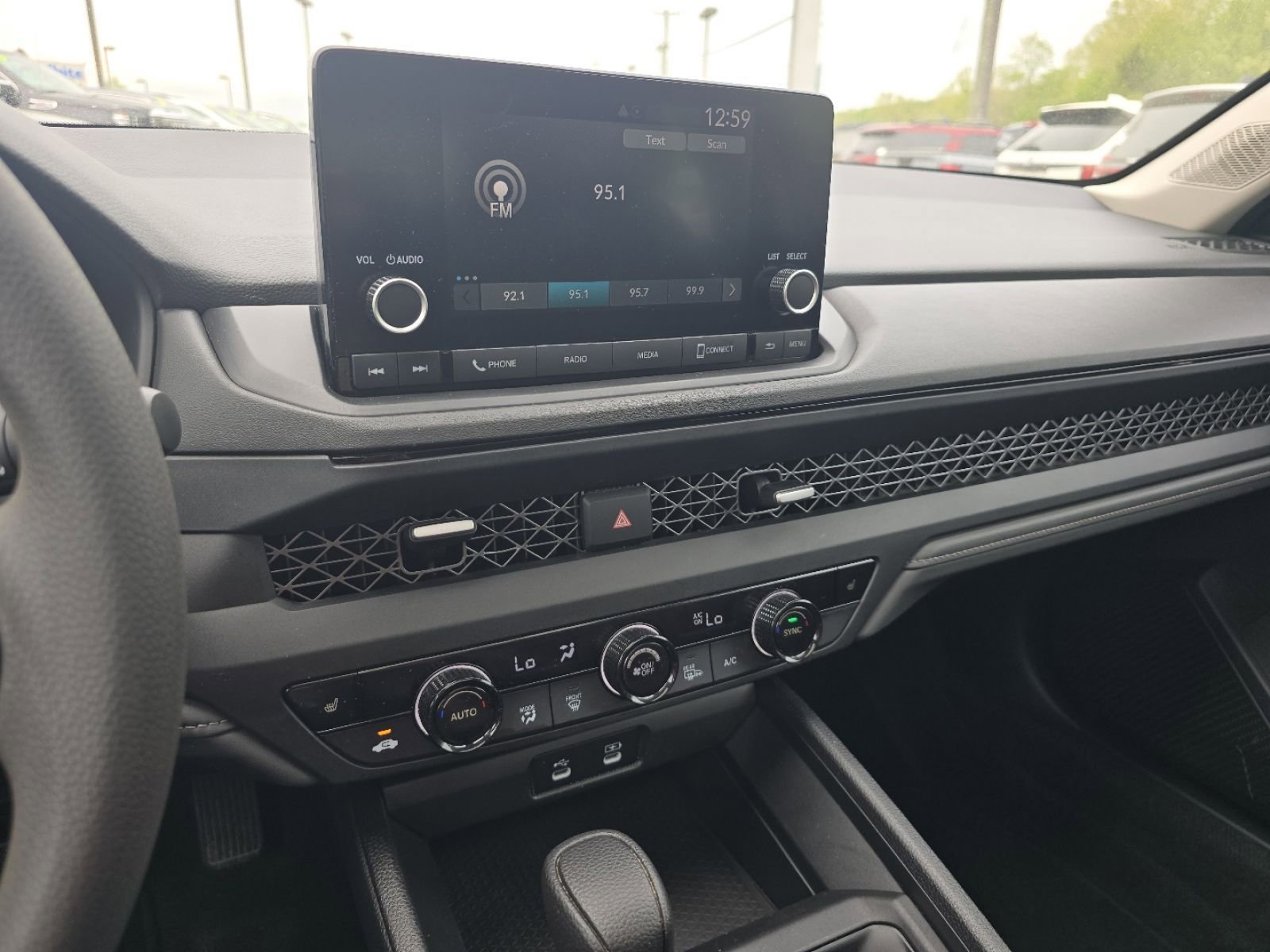 Used 2024 Honda Accord EX image 23