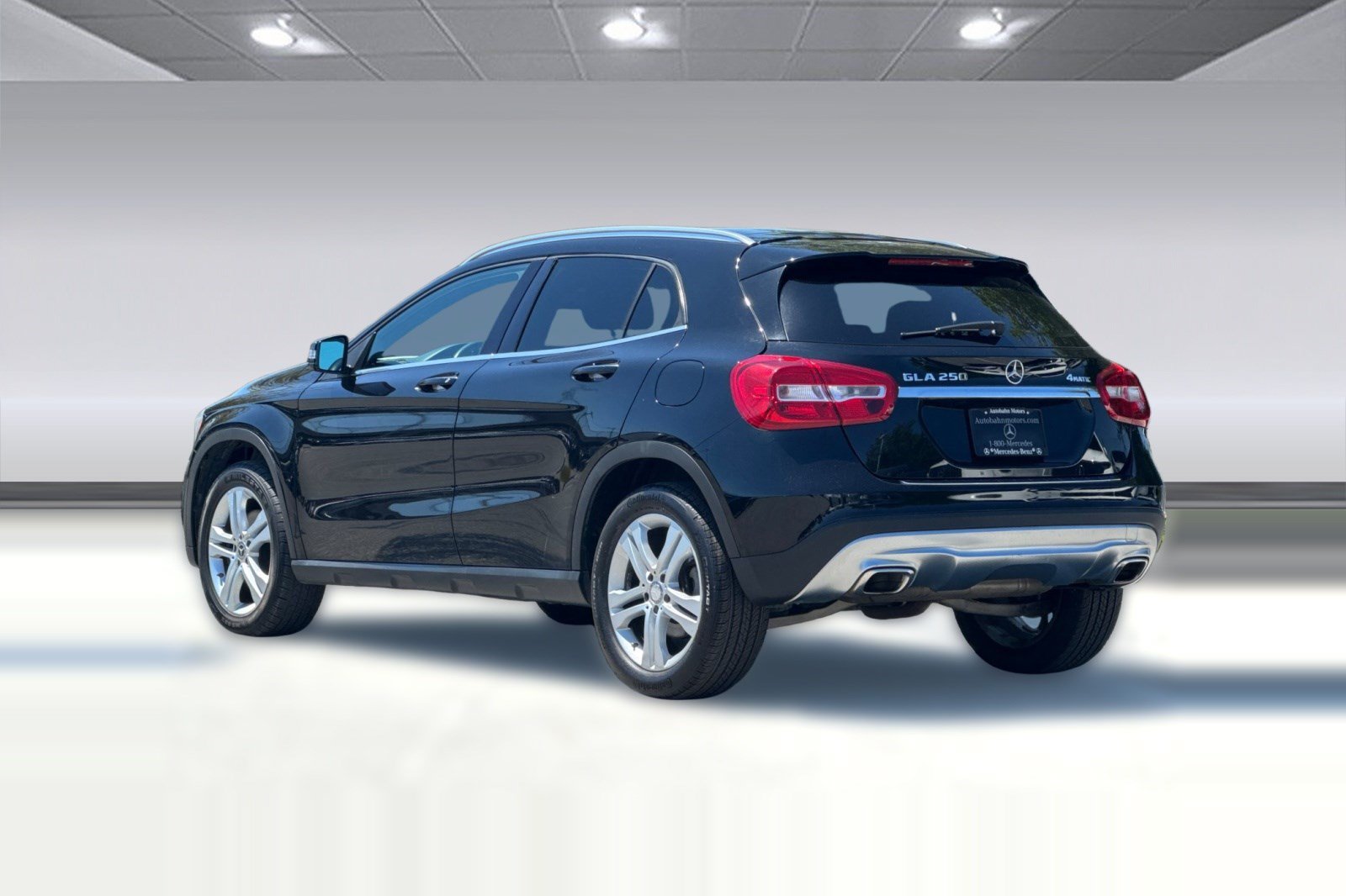Certified 2017 Mercedes-Benz GLA 250 4MATIC image 3