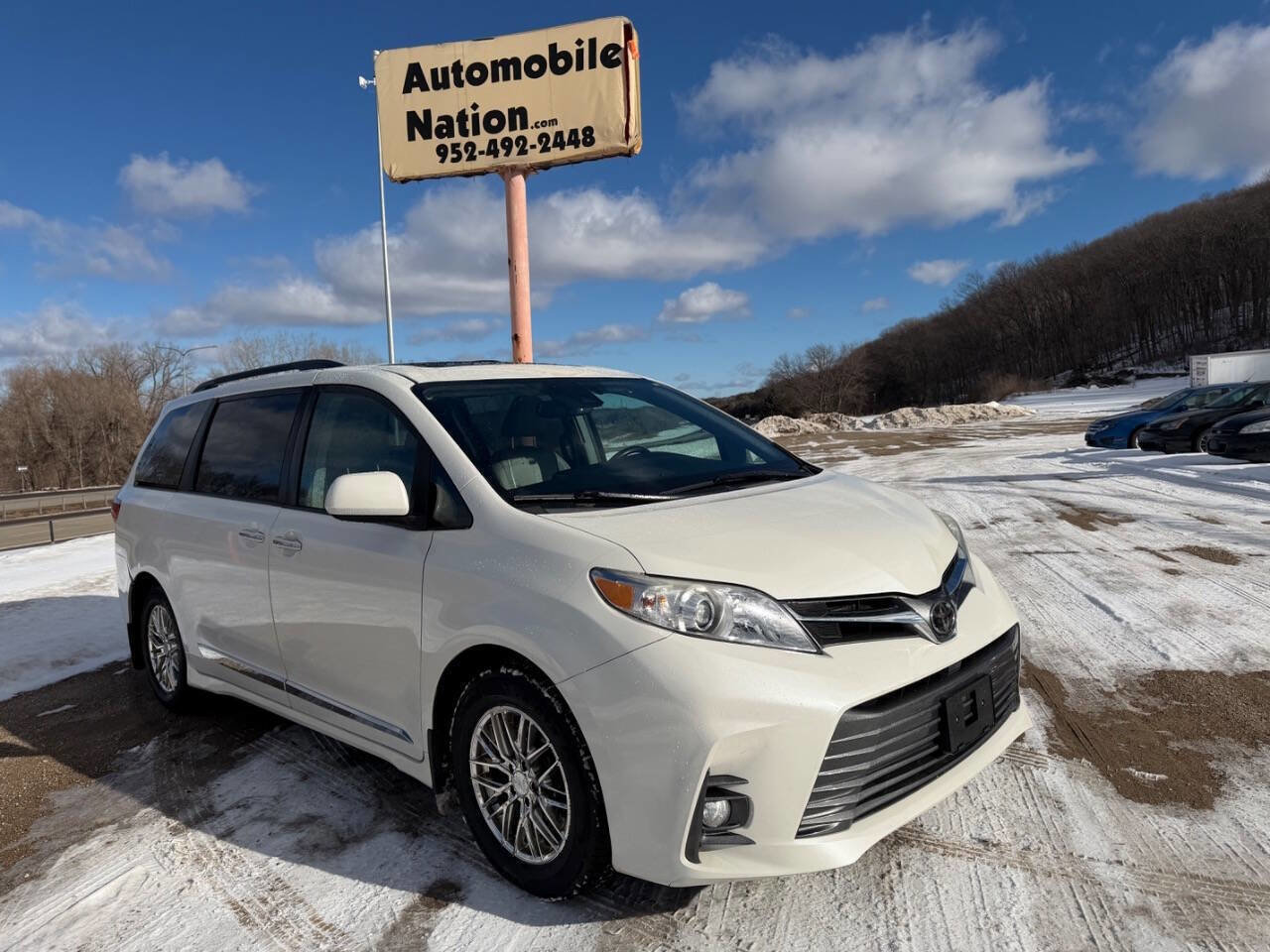 Used 2018 Toyota Sienna XLE Premium w/ Protection Package