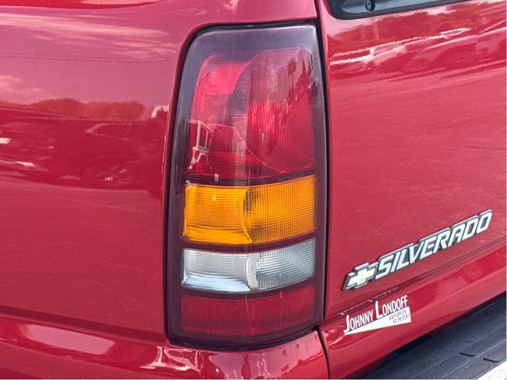 Used 2001 Chevrolet Silverado 1500 LT RWD image 6