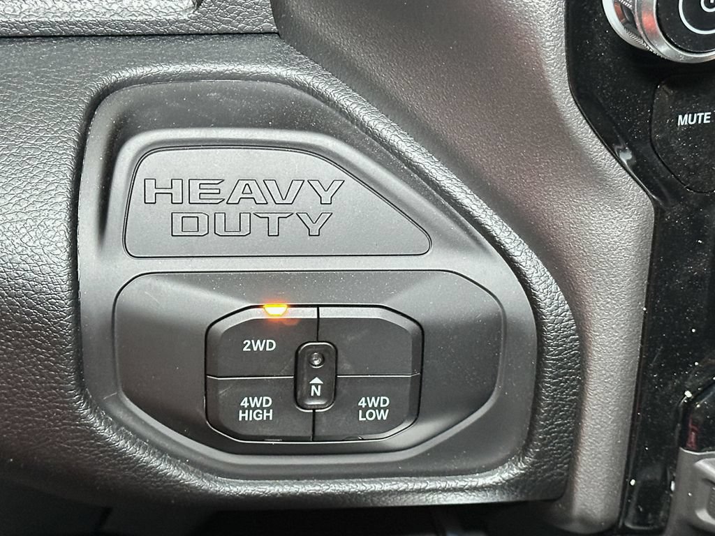 New 2026 RAM 2500 Big Horn AWD/4WD image 26