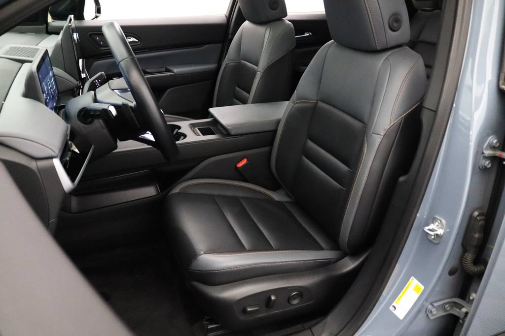 Used 2024 Honda Prologue Touring image 2