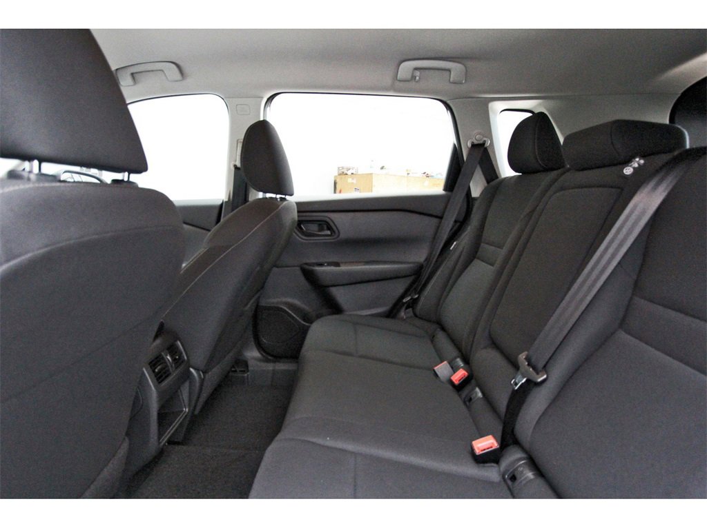 Certified 2024 Nissan Rogue S image 10