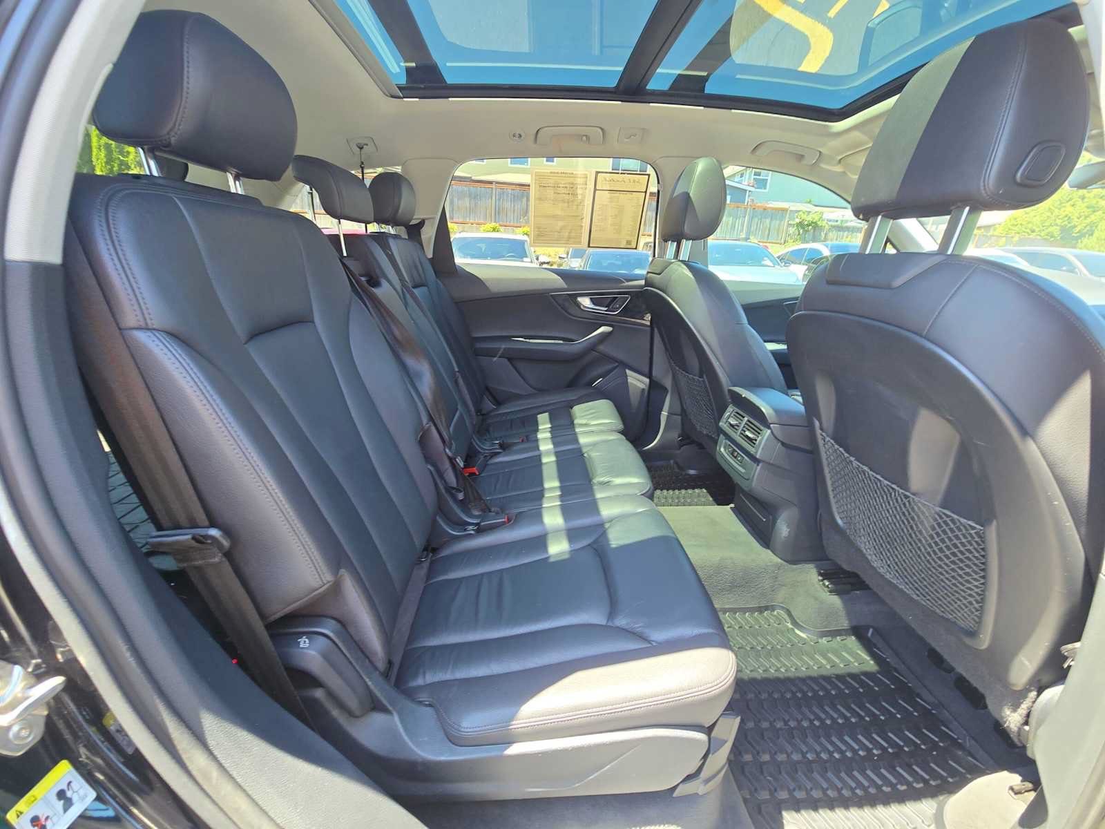 Used 2017 Audi Q7 3.0T Premium AWD/4WD image 12