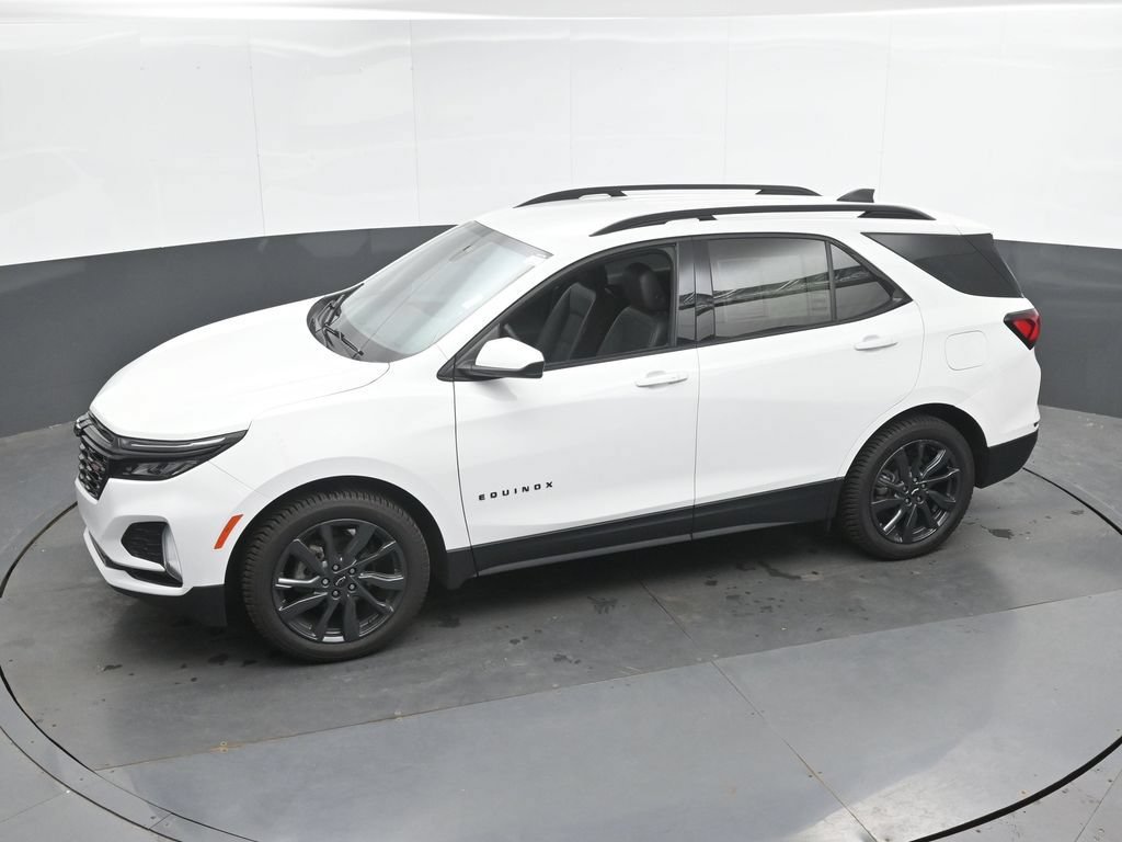Used 2024 Chevrolet Equinox RS FWD image 35