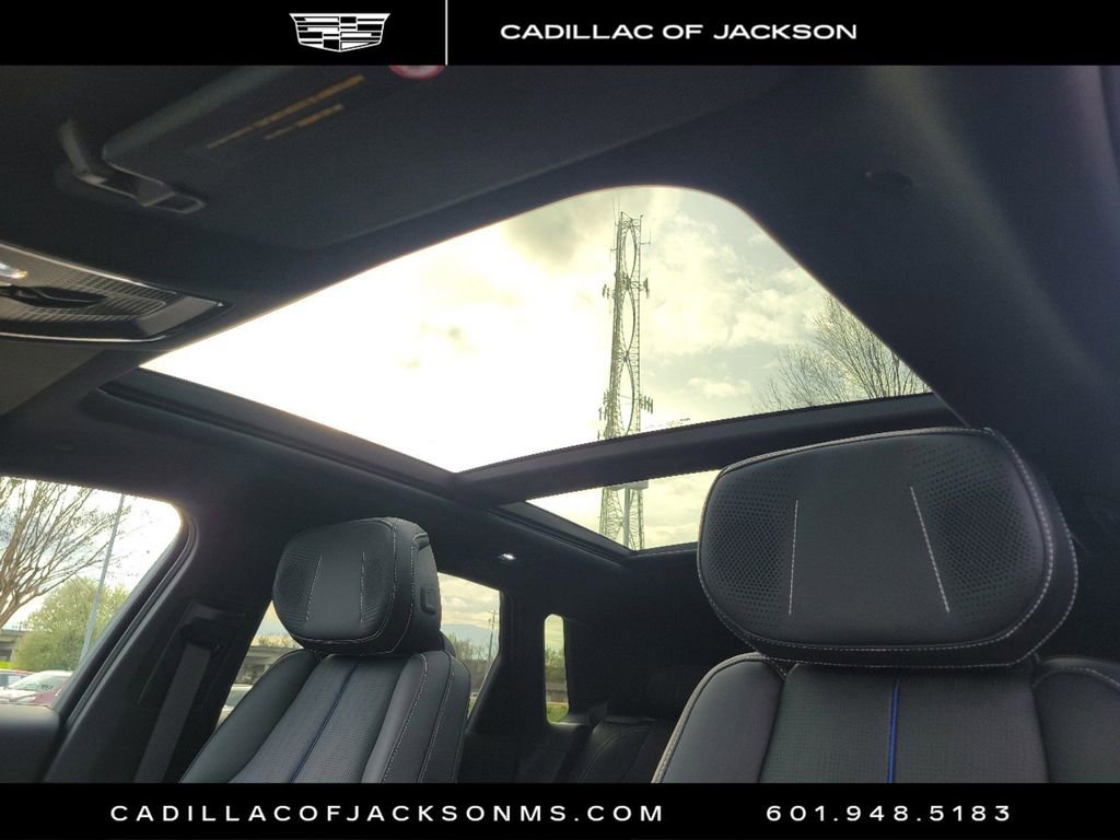 New 2024 Cadillac Lyriq Sport image 5