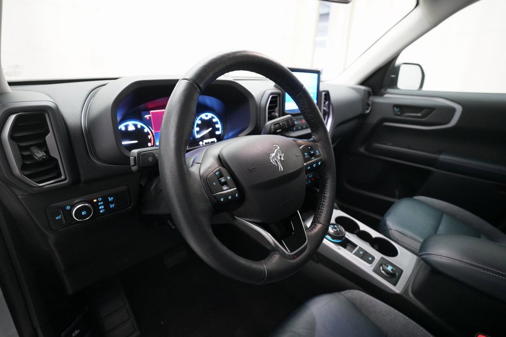 Used 2022 Ford Bronco Sport Outer Banks w/ Tech Package image 8