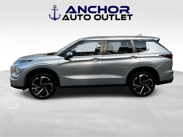 Used 2022 Mitsubishi Outlander ES FWD image 5