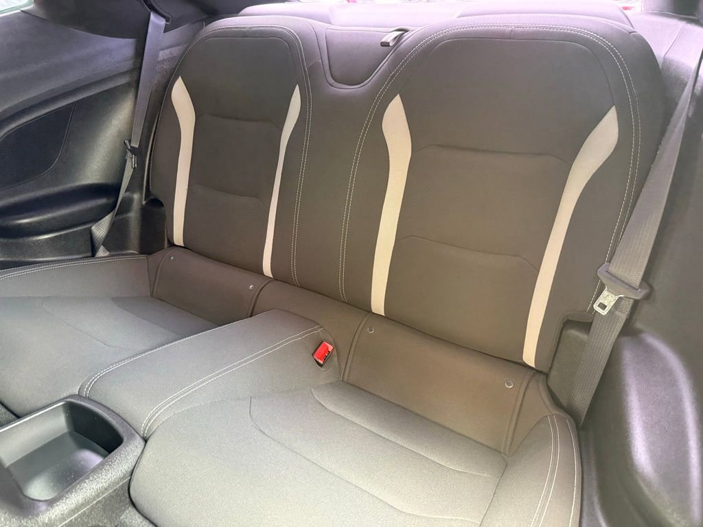 Used 2018 Chevrolet Camaro SS image 11