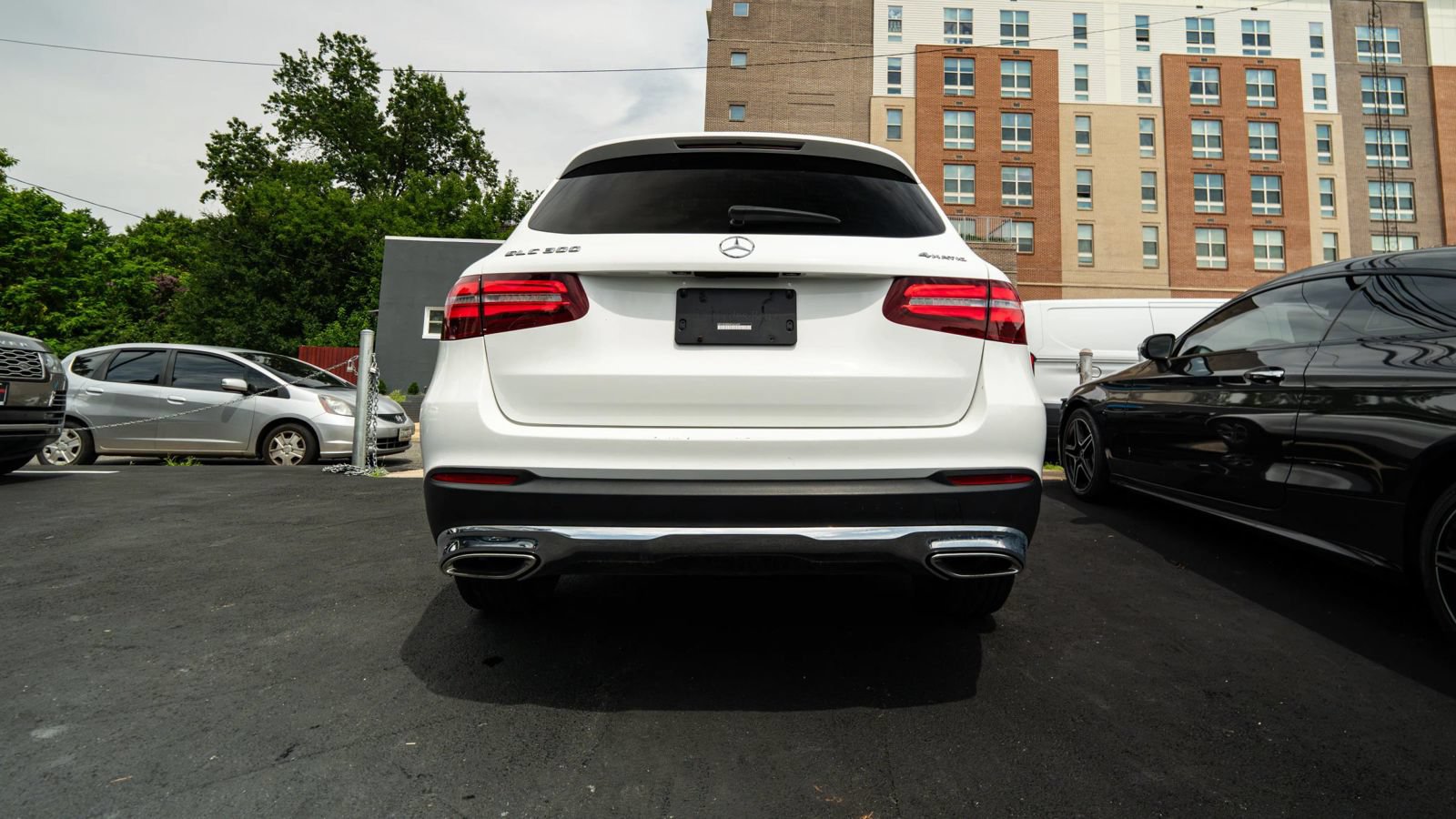 Used 2019 Mercedes-Benz GLC 300 4MATIC w/ Premium Package image 5