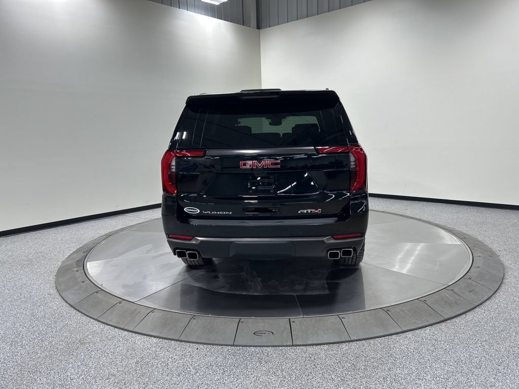 Used 2025 GMC Yukon AT4 Ultimate AWD/4WD image 7