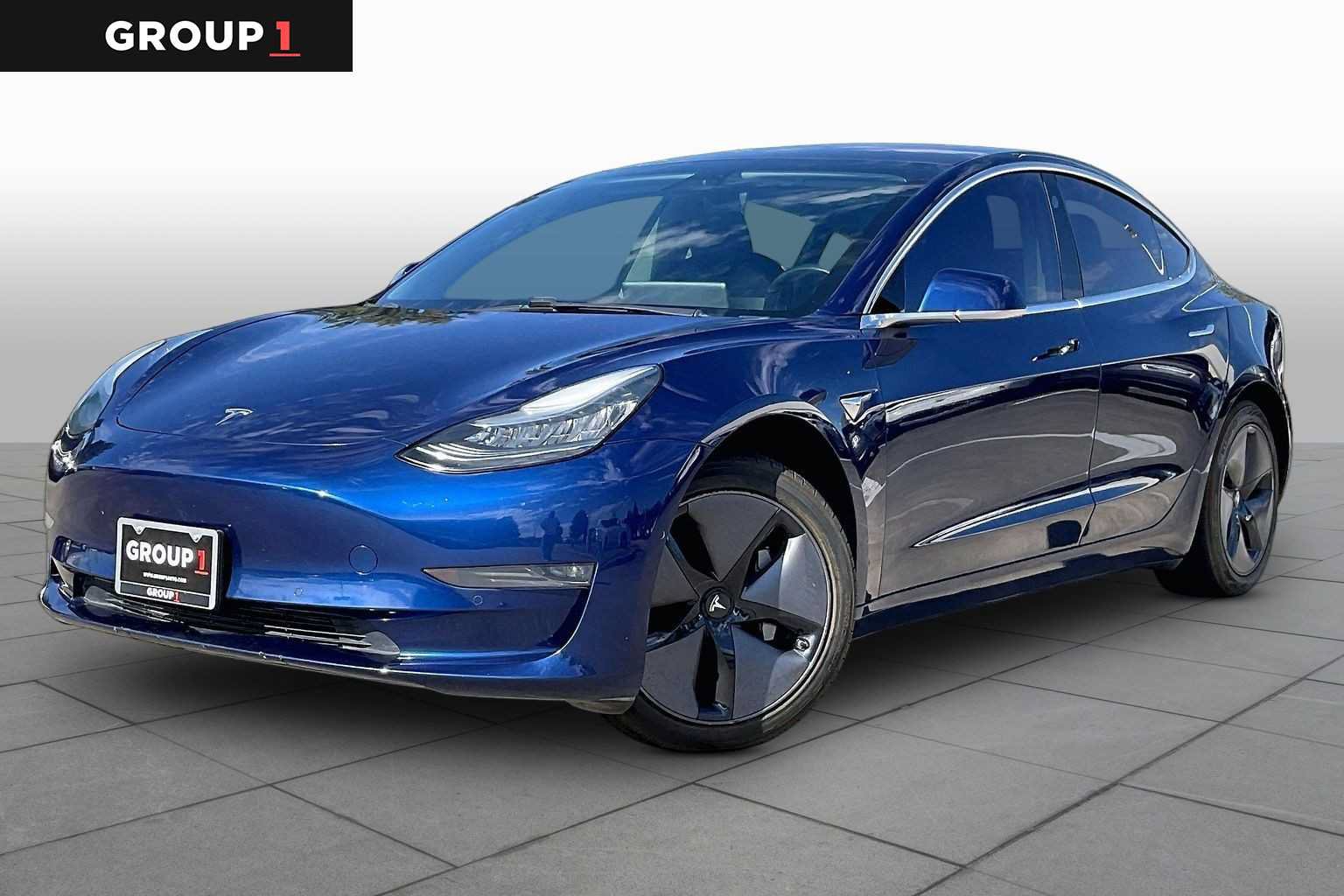 Used 2019 Tesla Model 3 Standard Range RWD image 1