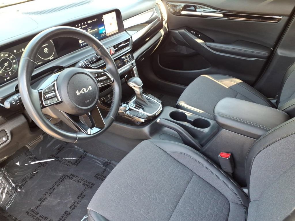 Certified 2024 Kia Seltos S FWD image 16