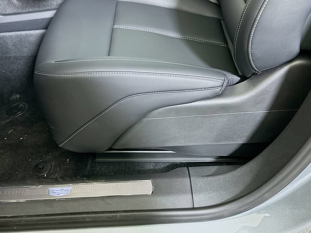 New 2026 Cadillac Optiq Luxury 1 RWD image 22