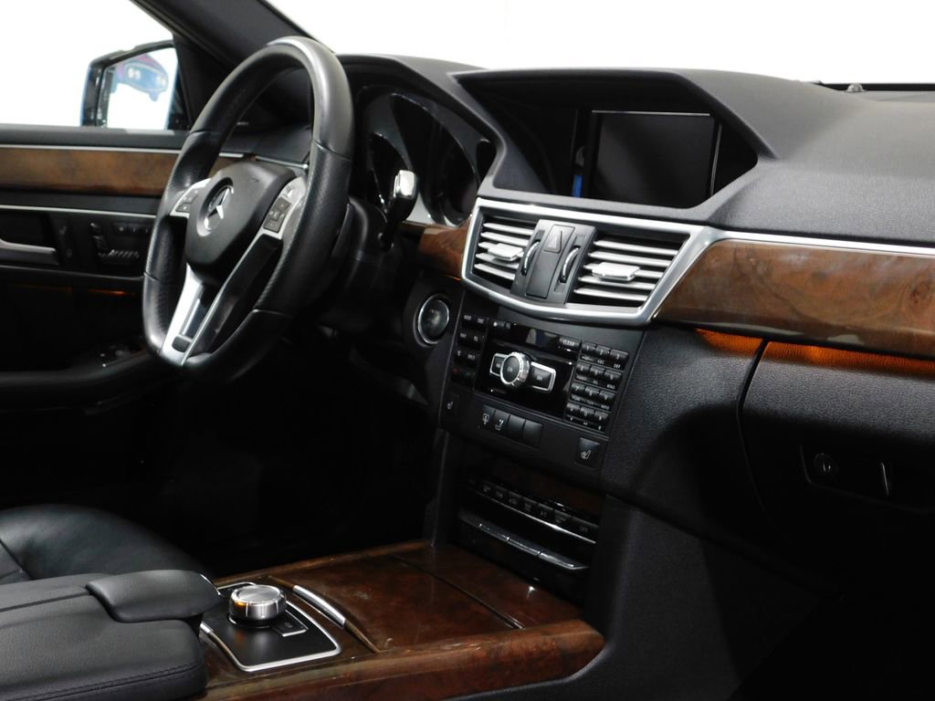 Used 2013 Mercedes-Benz E 350 4MATIC Sedan image 94