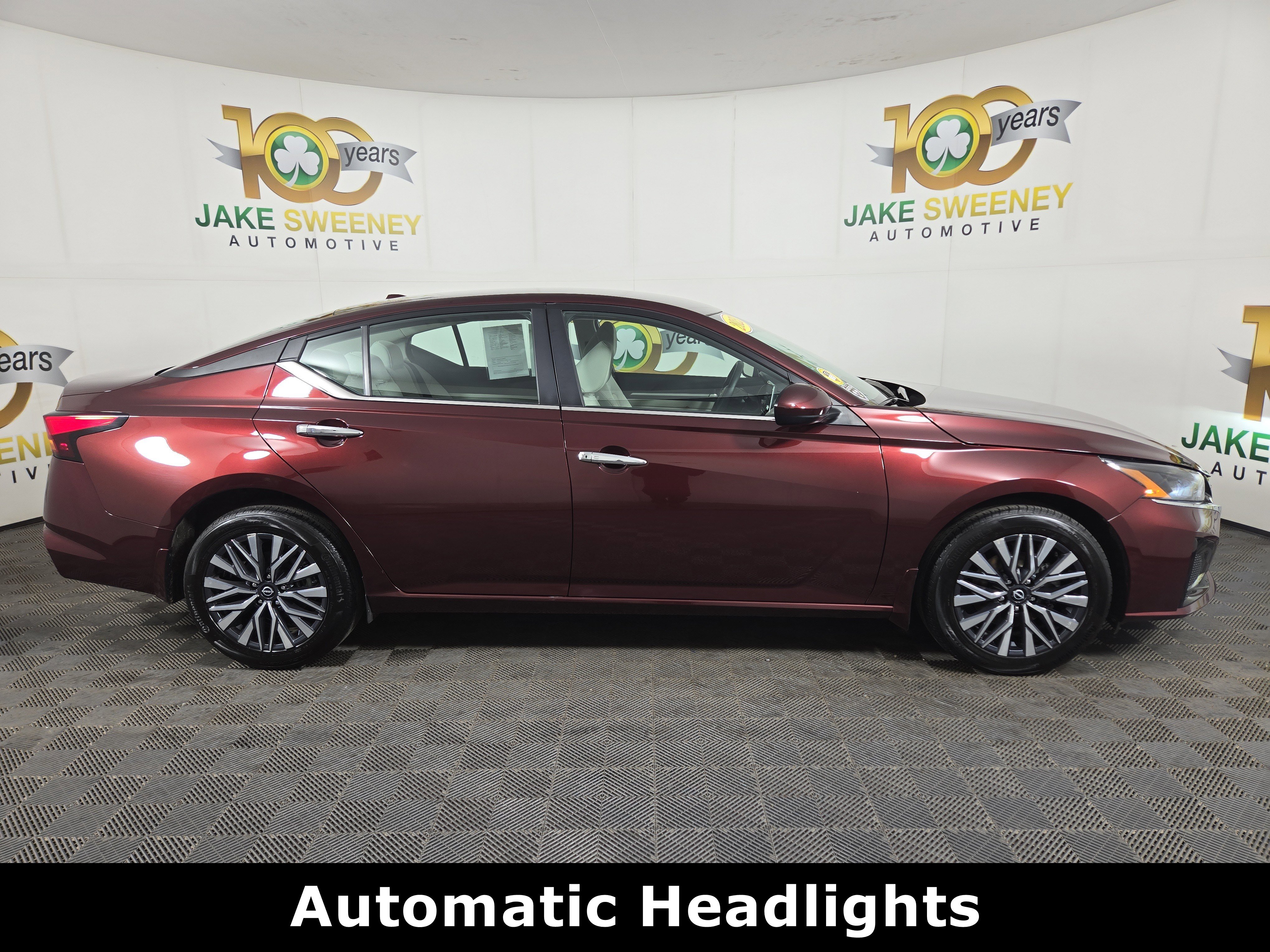Used 2023 Nissan Altima 2.5 SV image 10
