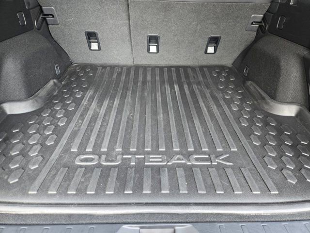 Used 2024 Subaru Outback Limited image 31