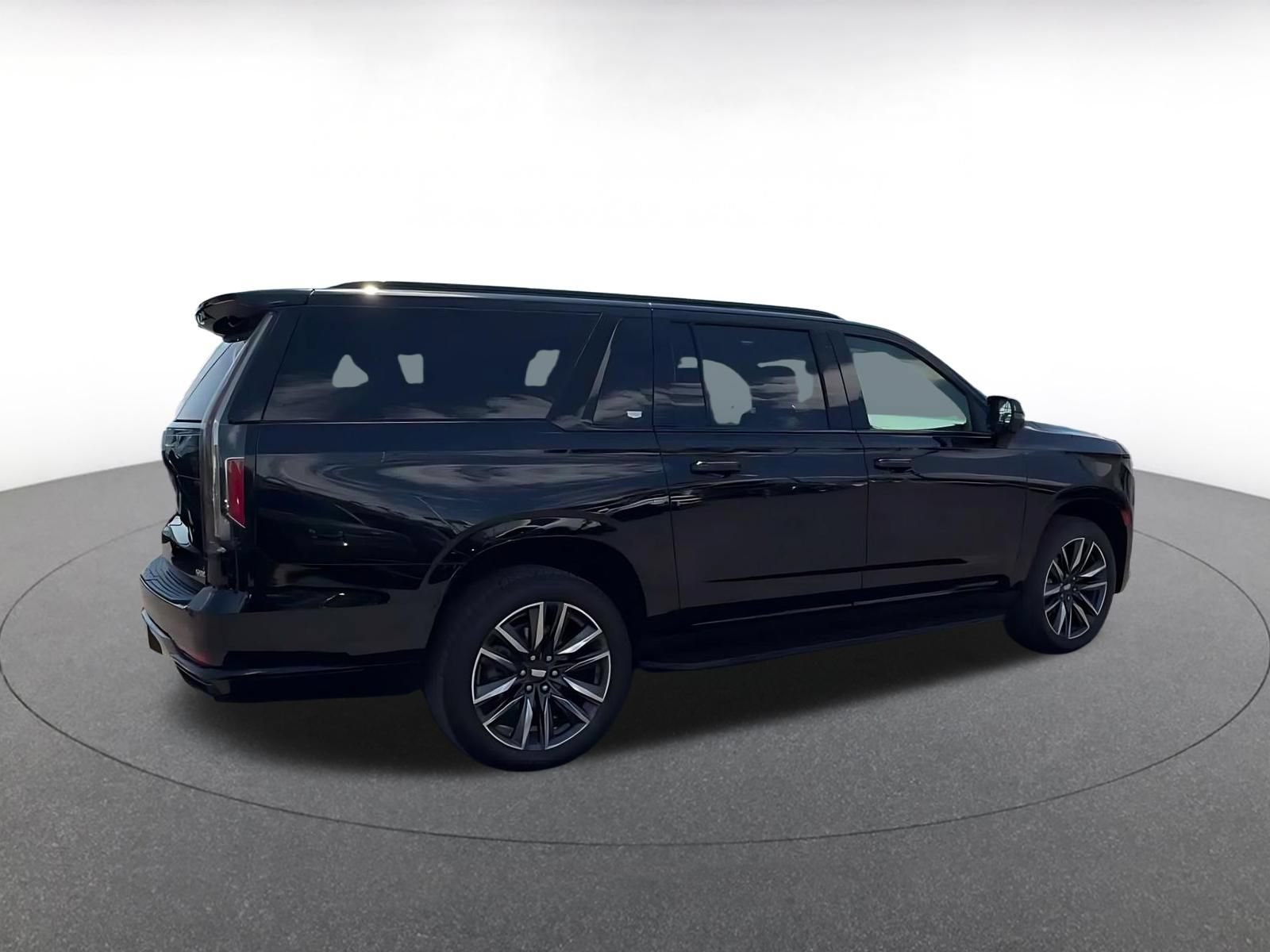 Used 2023 Cadillac Escalade ESV Sport AWD/4WD image 10