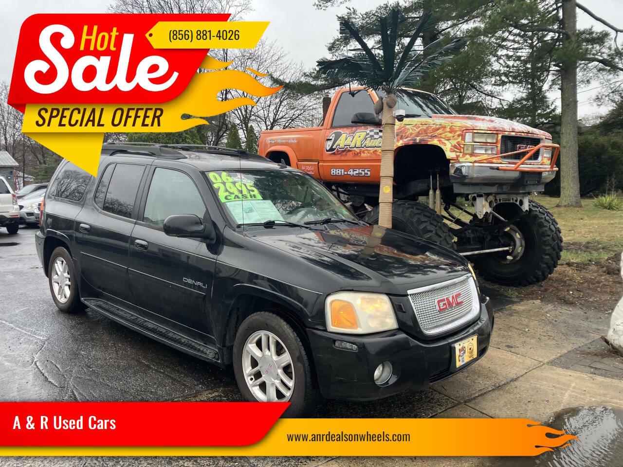 Used 2006 GMC Envoy XL Denali image 1