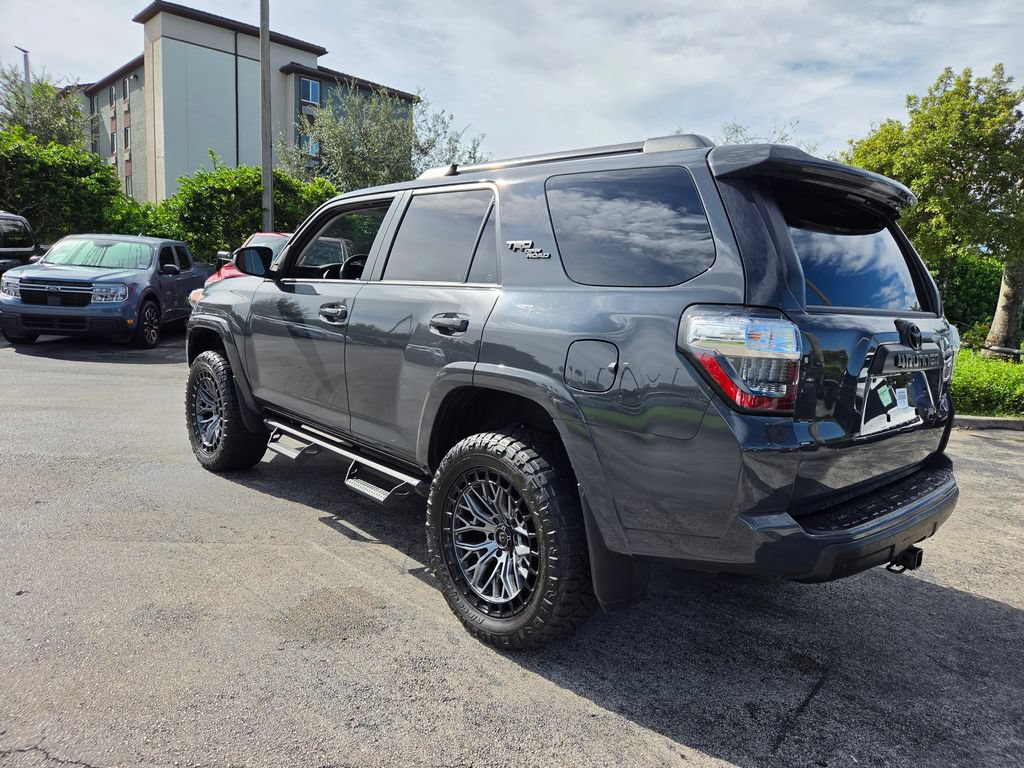 Used 2024 Toyota 4Runner TRD Off-Road AWD/4WD image 13