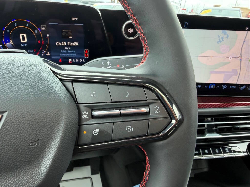 Used 2026 Chevrolet Traverse RS image 22