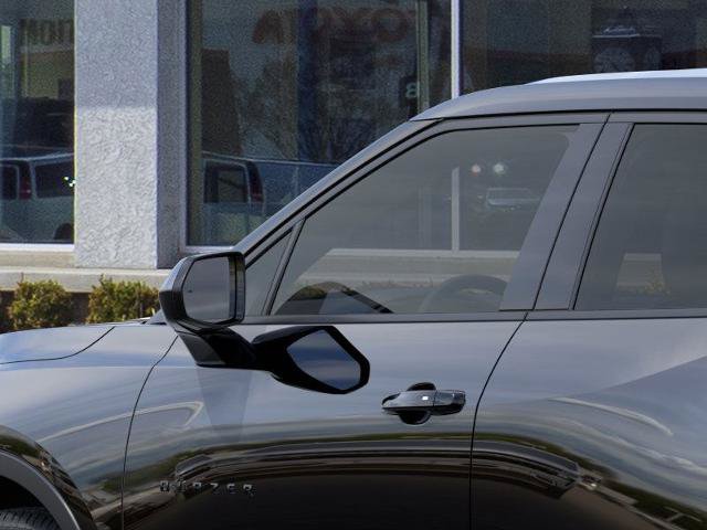 Used 2025 Chevrolet Blazer LT w/ Driver Confidence Package FWD image 12