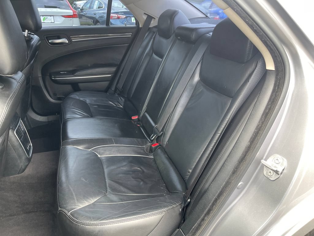 Used 2017 Chrysler 300 Limited RWD image 16