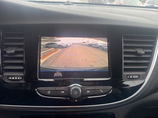 Used 2022 Buick Encore Preferred w/ Safety Package image 21