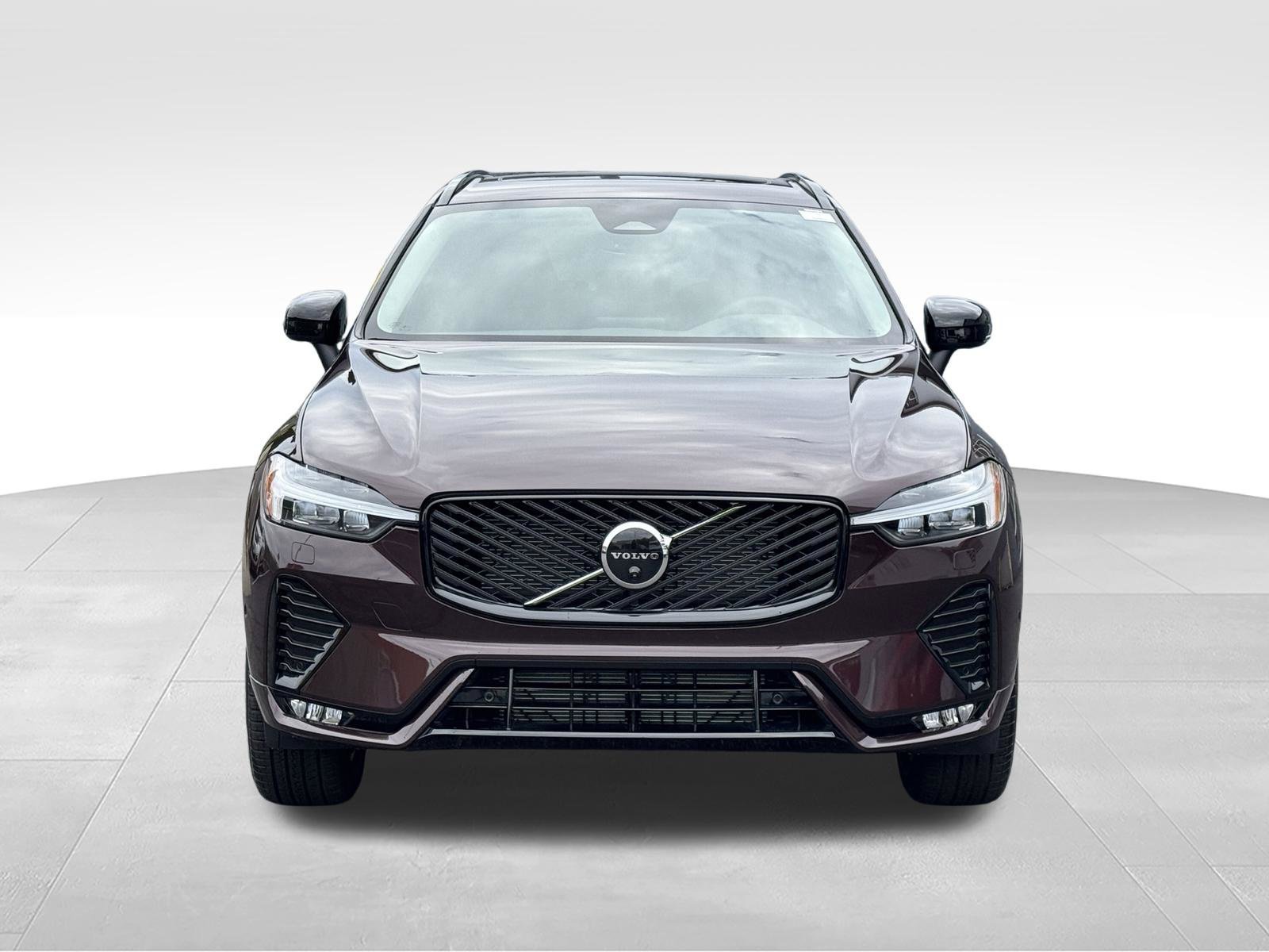 New 2026 Volvo XC60 B5 Plus w/ Protection Package Premier AWD/4WD image 9