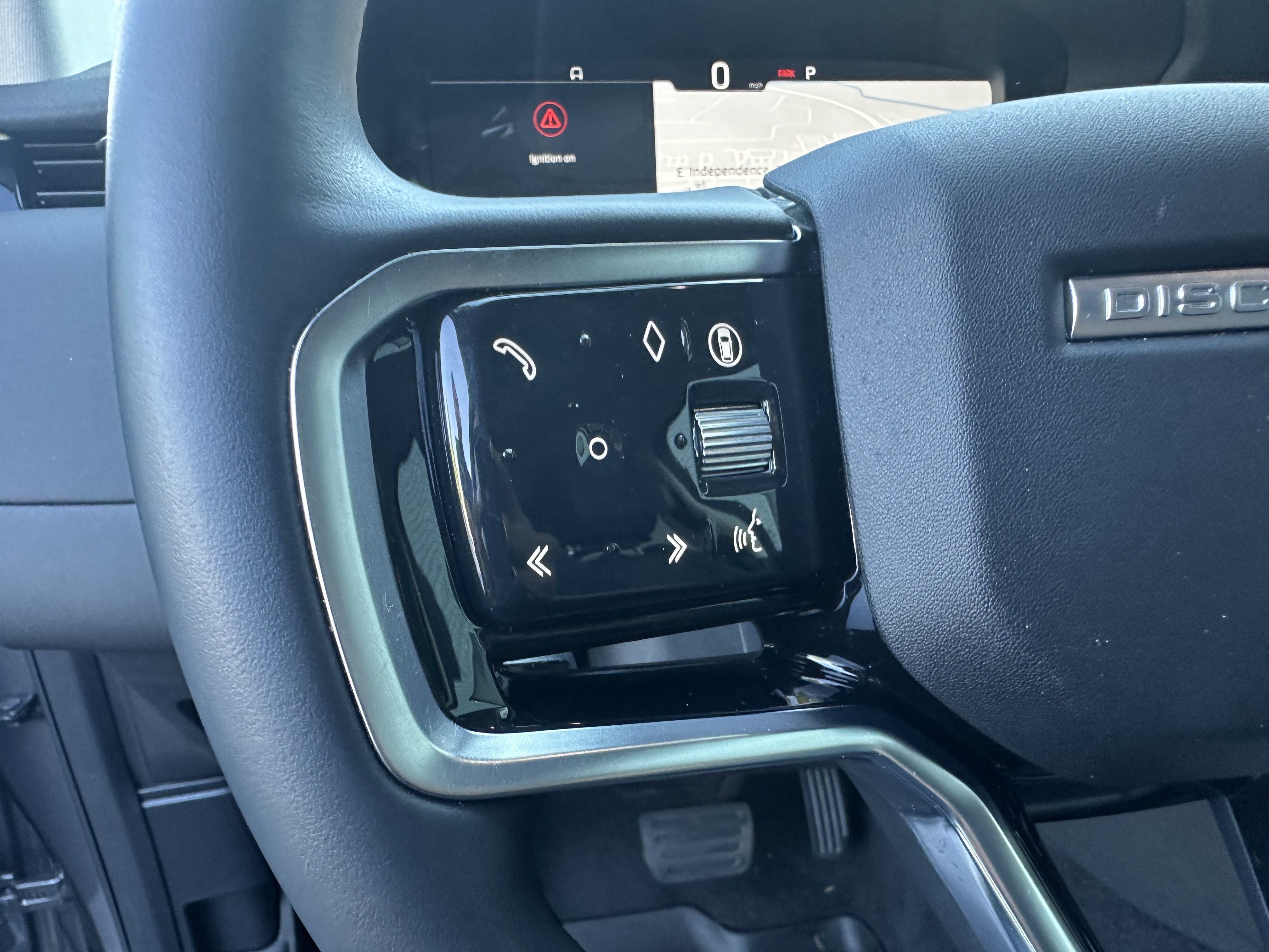 Certified 2025 Land Rover Discovery Sport S AWD/4WD image 22