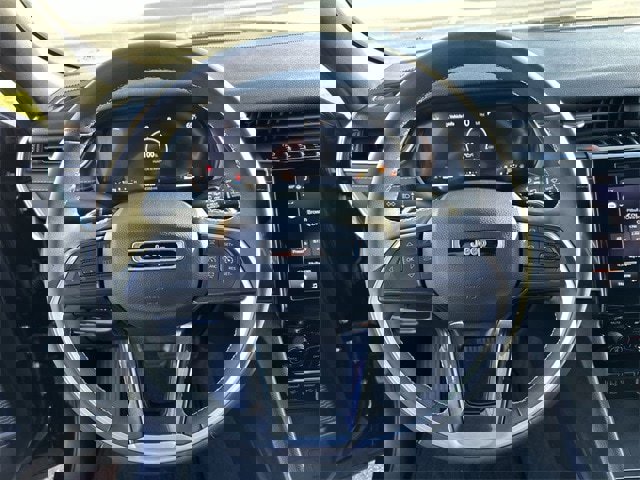 Certified 2023 Jeep Grand Cherokee Altitude image 18