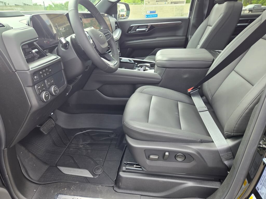 New 2026 Chevrolet Tahoe Z71 w/ Comfort Package AWD/4WD image 19