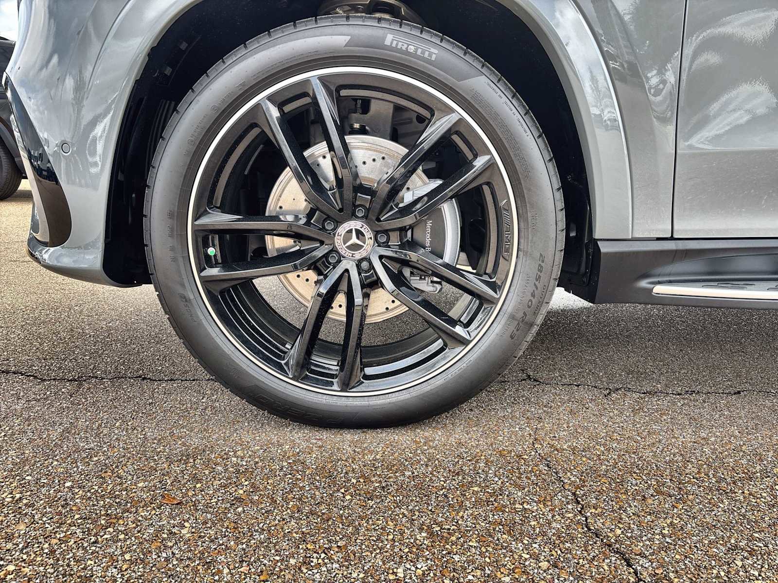 New 2026 Mercedes-Benz GLS 450 4MATIC image 14