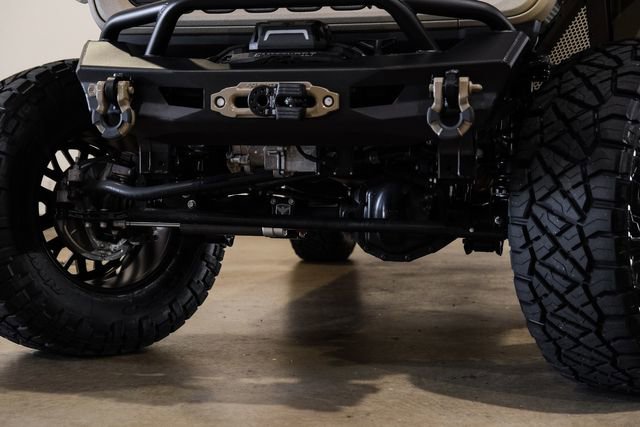 Used 2025 Jeep Gladiator Rubicon w/ Safety Group AWD/4WD image 23