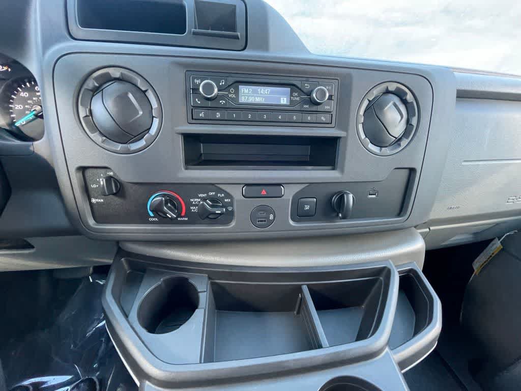 New 2024 Ford E-450 and Econoline 450 Super Duty w/ Power Windows & Locks Group RWD image 23