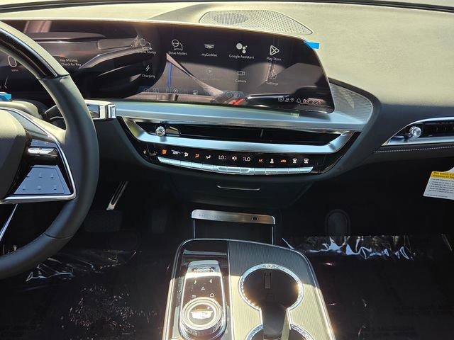 New 2026 Cadillac Lyriq Sport image 17