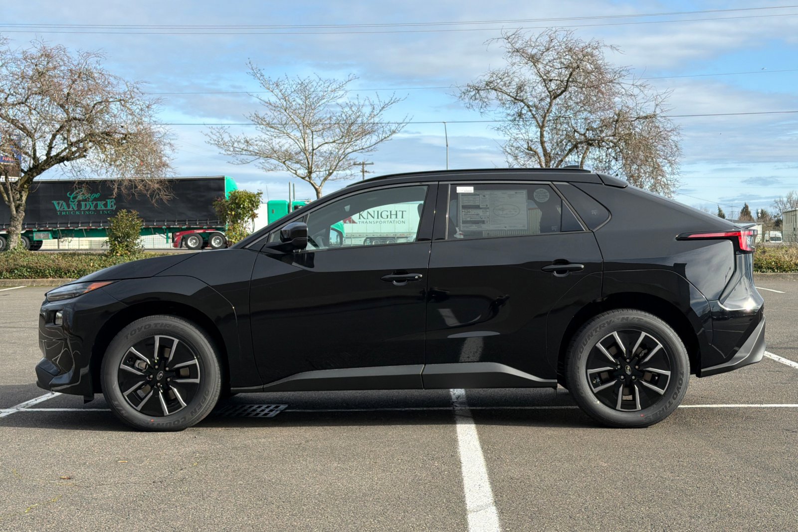 New 2026 Subaru Solterra Premium image 7