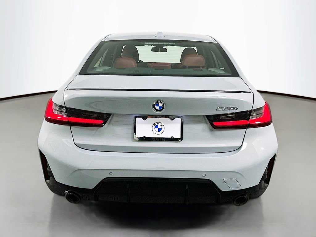 New 2026 BMW 330i Sedan w/ M Sport Package image 6