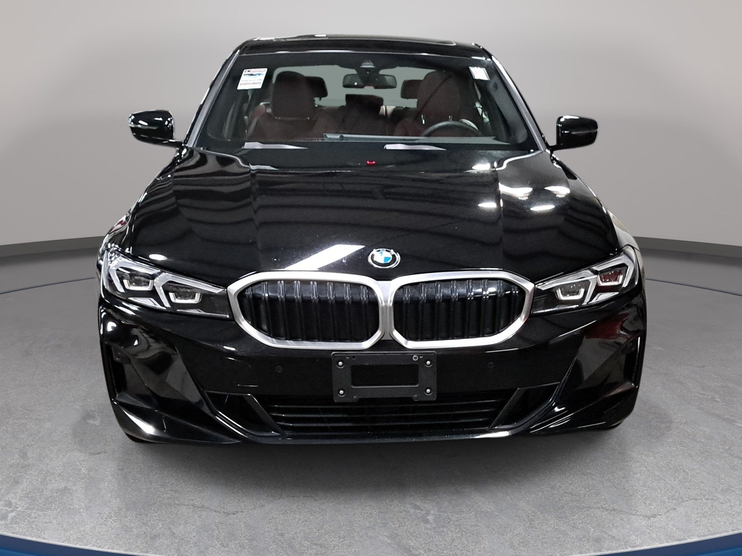 Certified 2024 BMW 330i xDrive Sedan w/ Convenience Package AWD/4WD image 2
